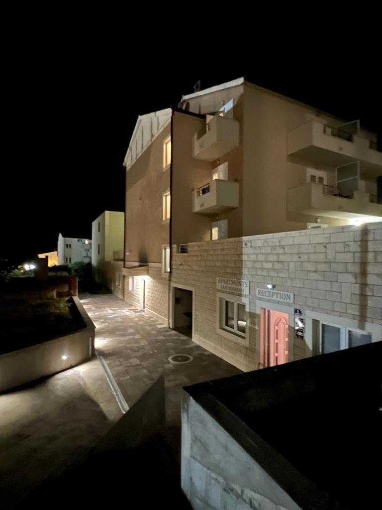 Antonio Apartmani بودْسْتغانا المظهر الخارجي الصورة